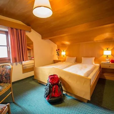 Garni Doris Hotel 3*