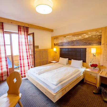 Garni Doris Hotel 3*